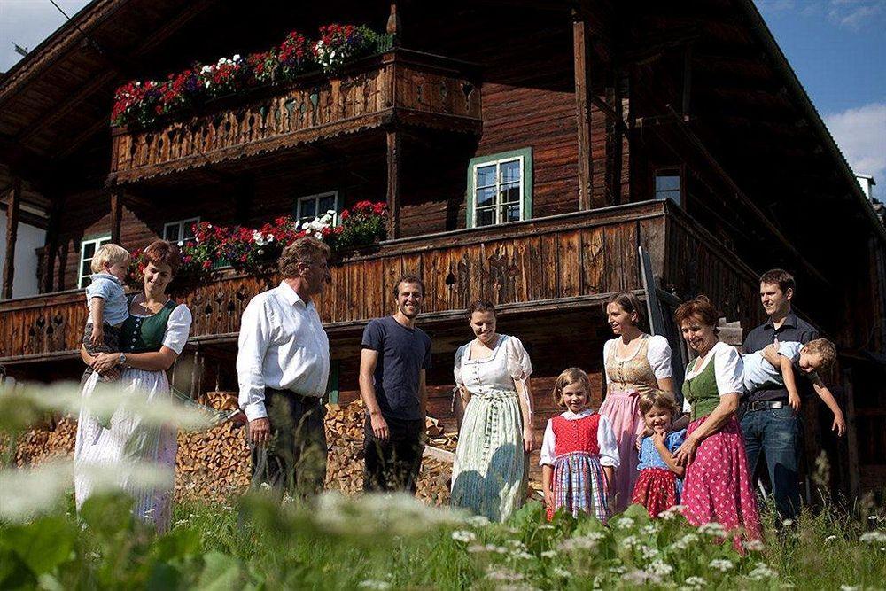 Natur- & Wanderhotel Tuxertal Екстер'єр фото